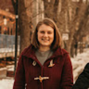 Meet your Posher, Briana